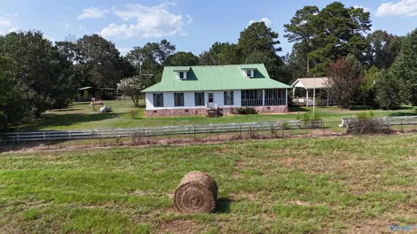 391 County Road 16, Centre, AL 35960
