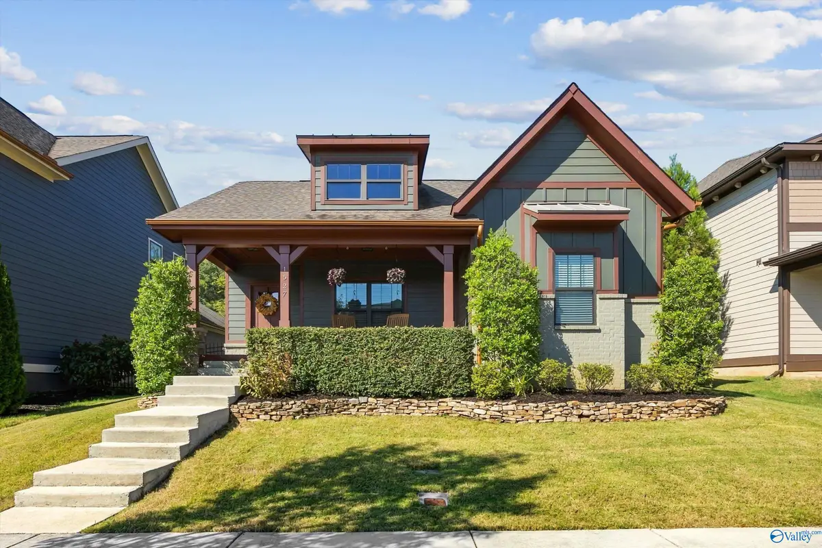 1527 Trek Street, Huntsville, AL 35811 - #1