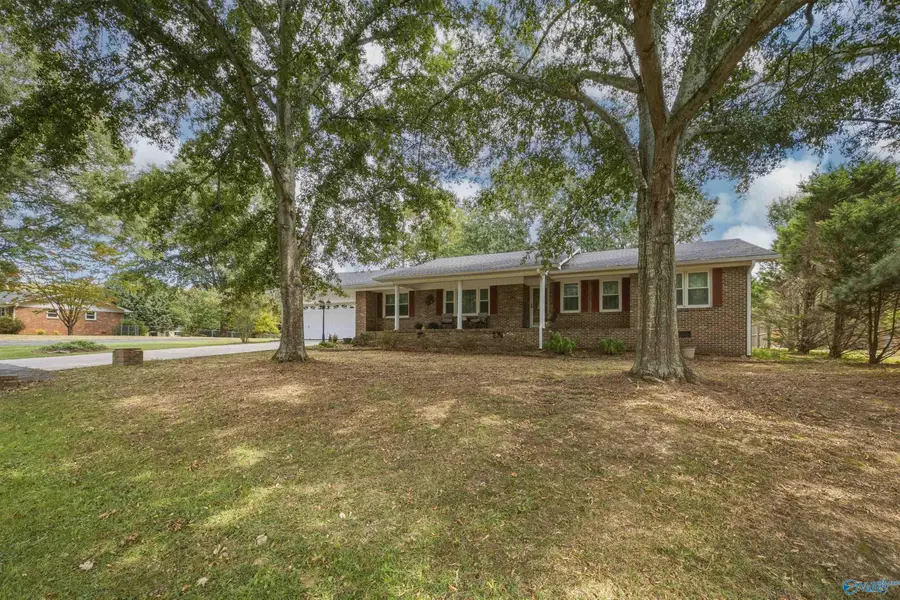 1010 9th Street Nw, Arab, AL 35016 - #2