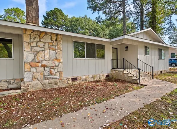 502 Eastview Avenue, Albertville, AL 35950