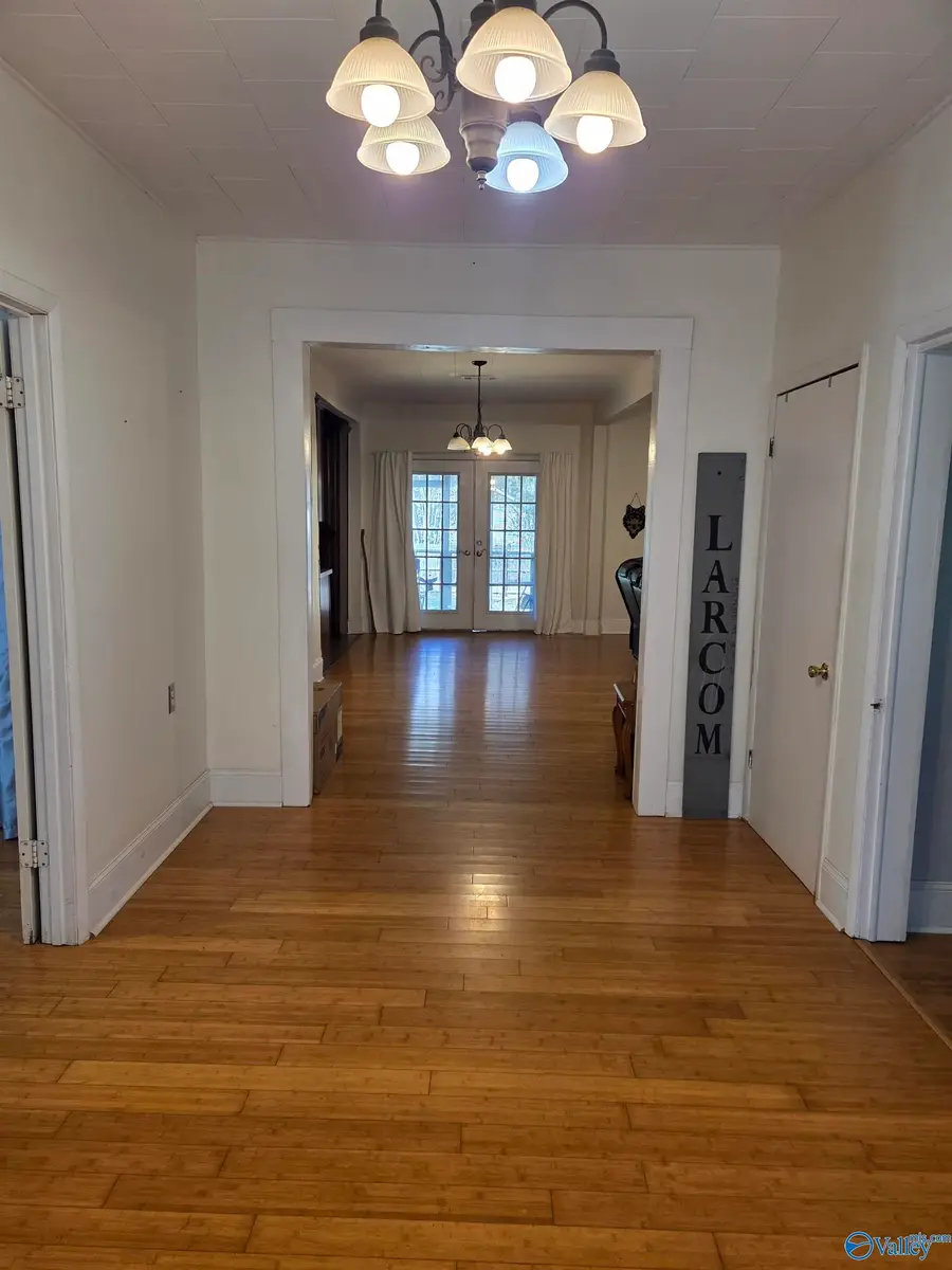 710 S Scott Street, Scottsboro, AL 35768 - #3