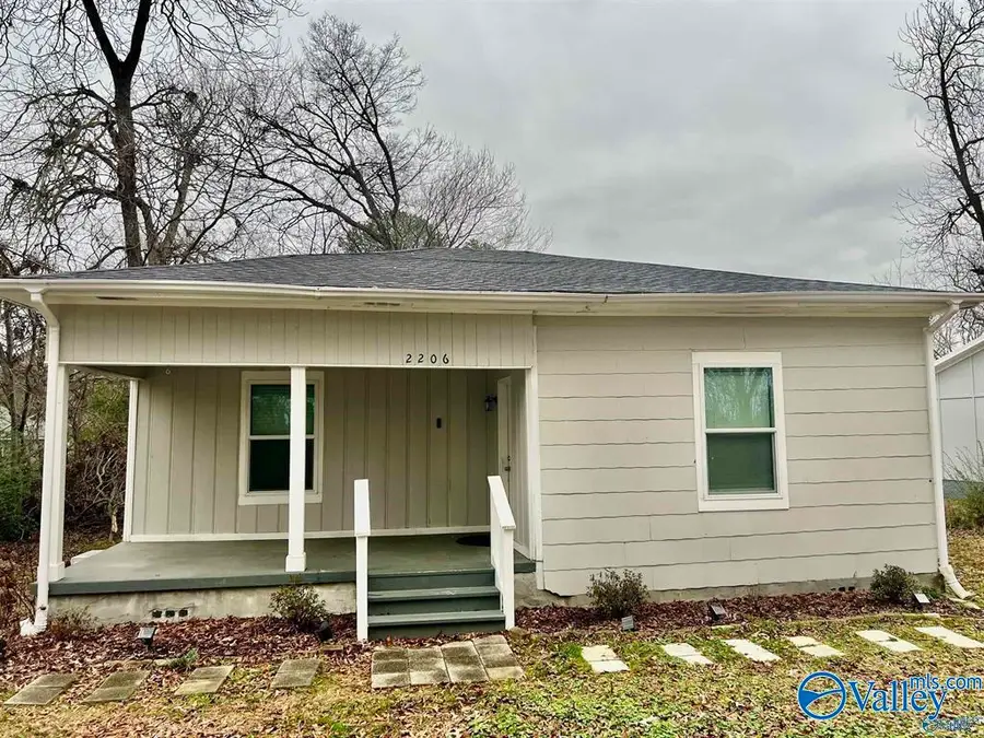 2206 Willow Avenue Sw, Decatur, AL 35601 - #2
