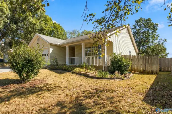 104 Lazy Willow Way, Huntsville, AL 35757