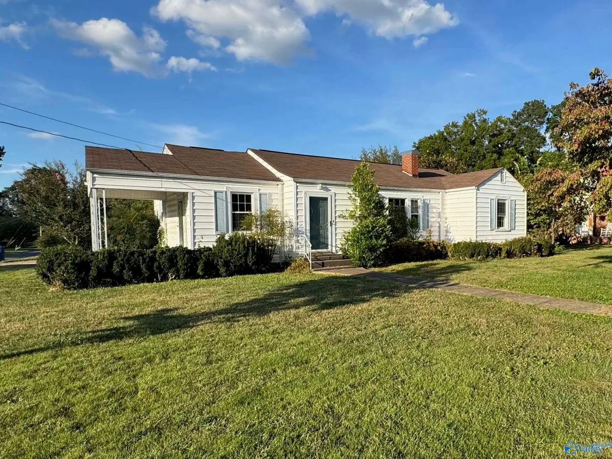 315 Nixon Street, Albertville, AL 35950 - #1