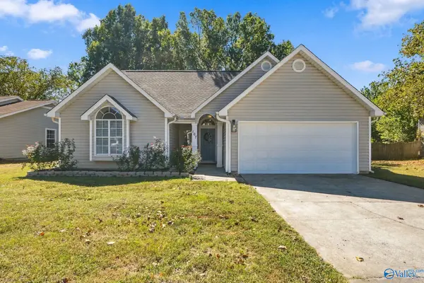 107 Cotton Bend Drive Sw, Huntsville, AL 35824