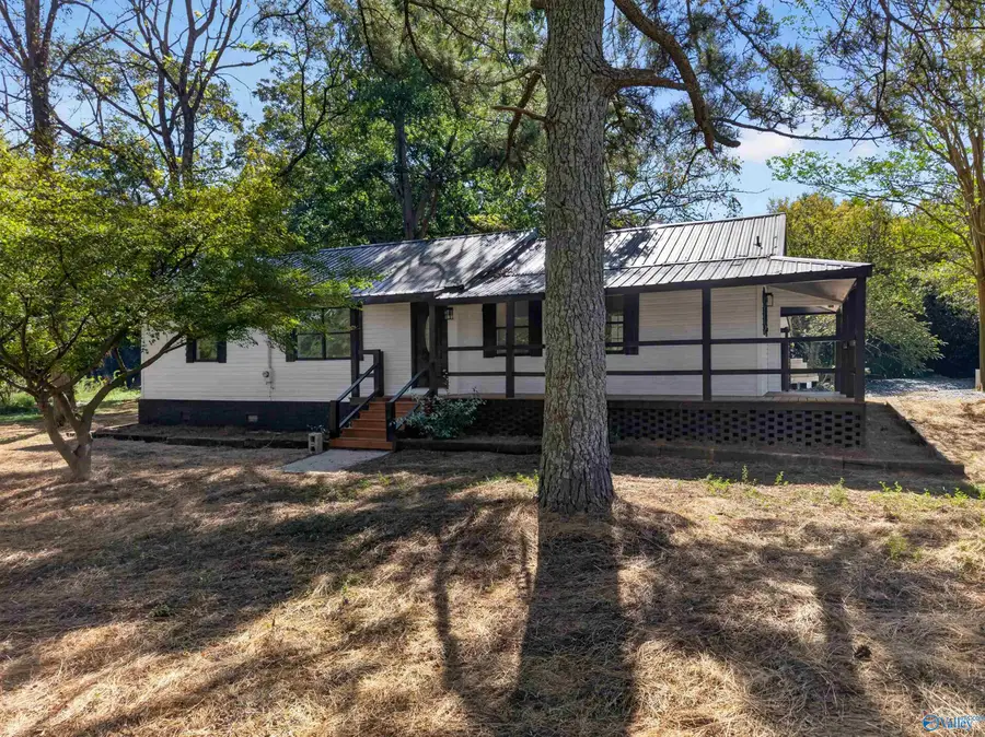 25 West Street, Crossville, AL 35962 - #3