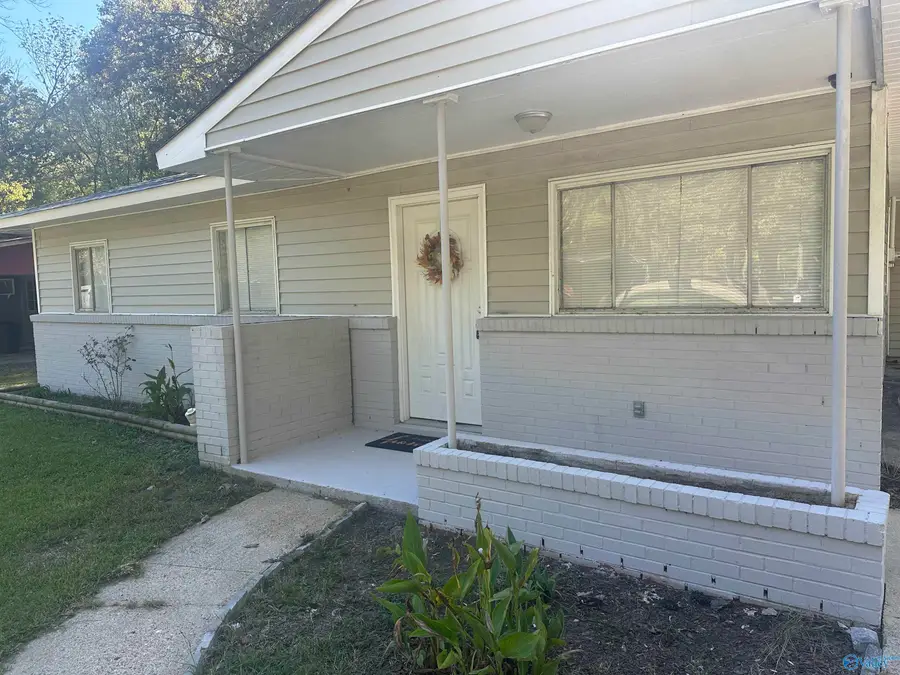 111 Carolyn Lane, Gadsden, AL 35901 - #2