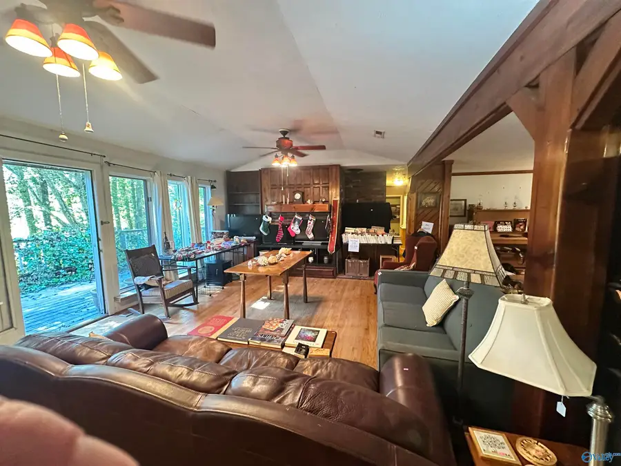 218 County Road 637, Mentone, AL 35984 - #3
