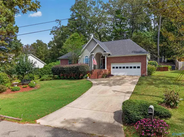 1261 Holiday Drive, Southside, AL 35907
