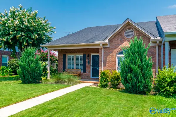 2112 Yorkshire Se, Decatur, AL 35601