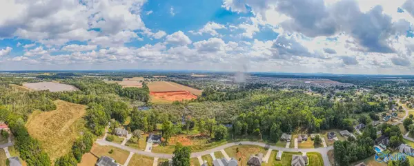 140 Easy Street, Hazel Green, AL 35750