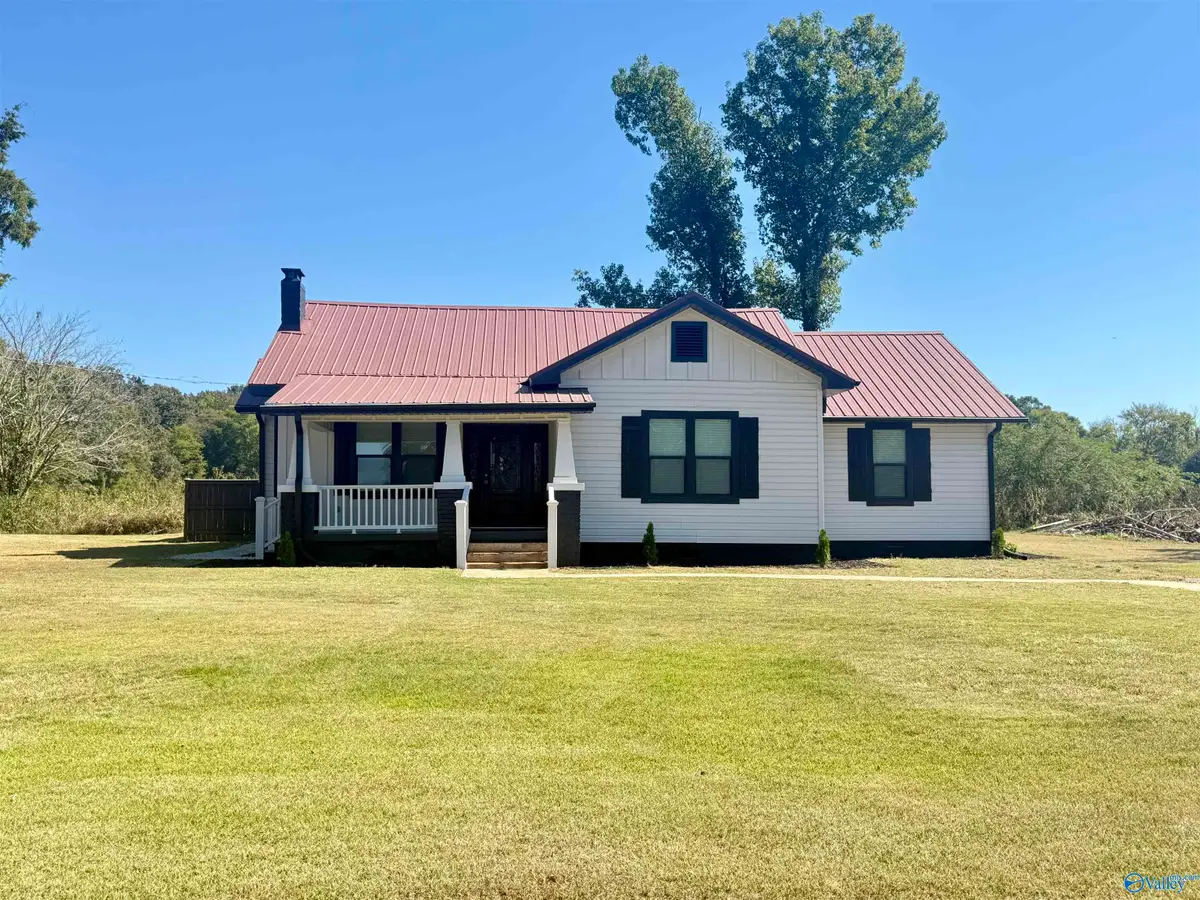 15588 Market Street, Moulton, AL 35650 - #1