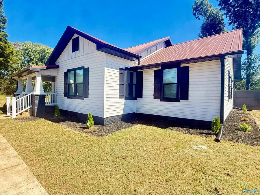 15588 Market Street, Moulton, AL 35650 - #3