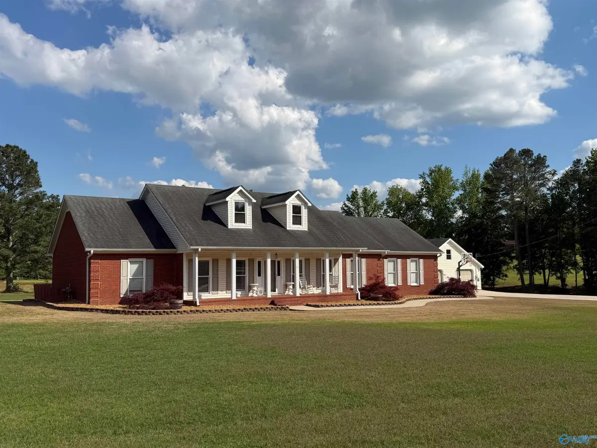 768 Celia Drive Se, Hartselle, AL 35640 - #1