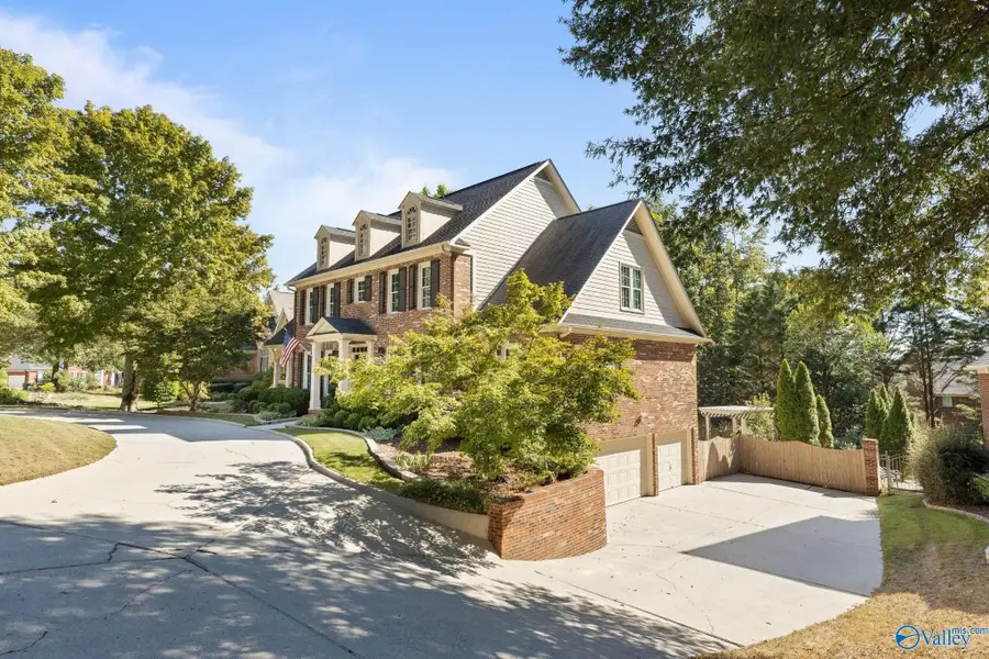 2911 Hampton Cove Way, Hampton Cove, AL 35763 - #2