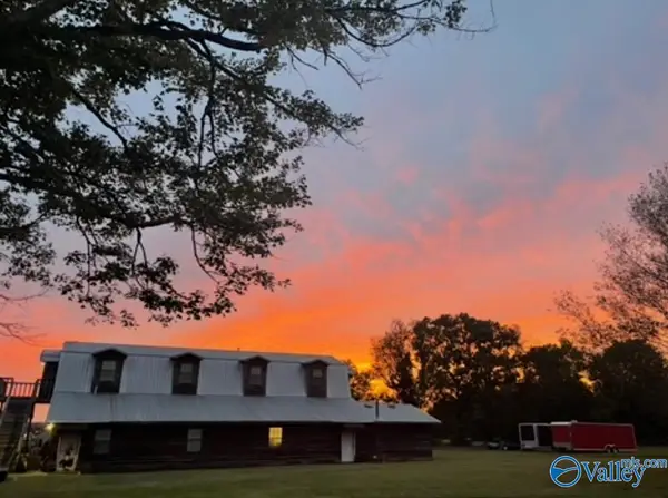 13085 Mooresville Road, Athens, AL 35613