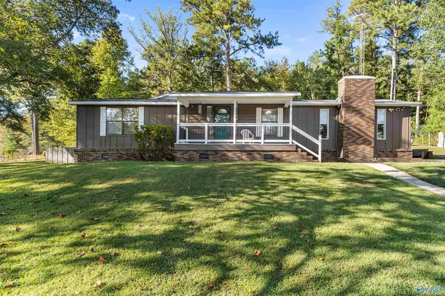 155 Regal Row, Gadsden, AL 35904 - #2