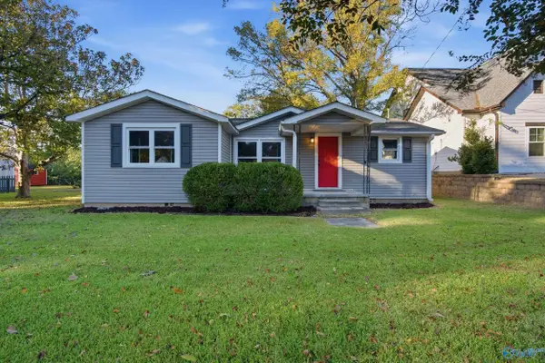 1111 Stevens Avenue, Huntsville, AL 35801