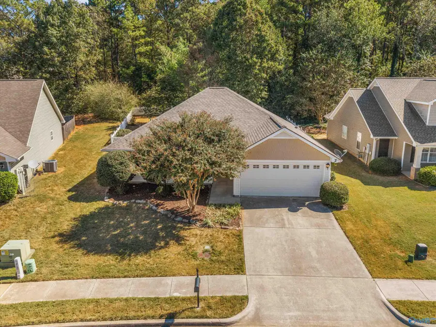 102 Terracotta Lane Nw, Madison, AL 35758 - #3