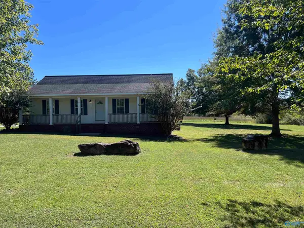69 Road 1996, Sylvania, AL 35988