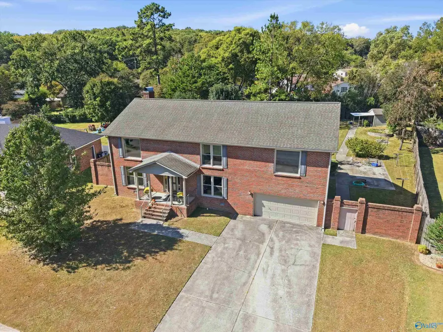 9608 Waldrop Drive Se, Huntsville, AL 35803 - #2