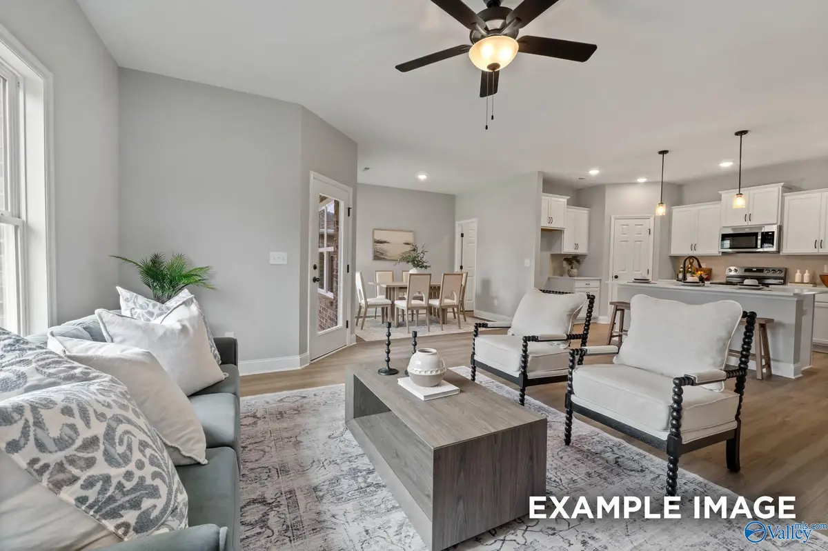 123 Luxor Avenue, Owens Cross Roads, AL 35763 - #1