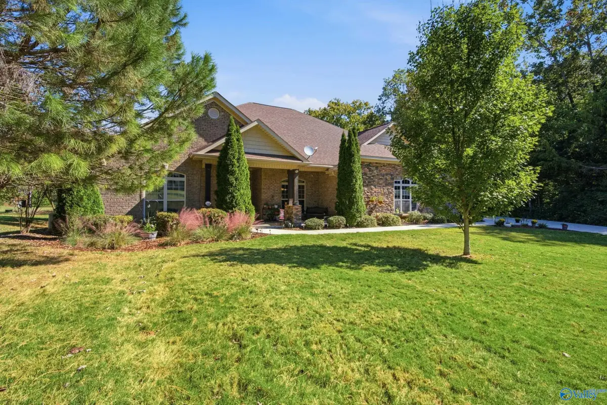 107 Tall Grass Circle, Huntsville, AL 35811 - #1
