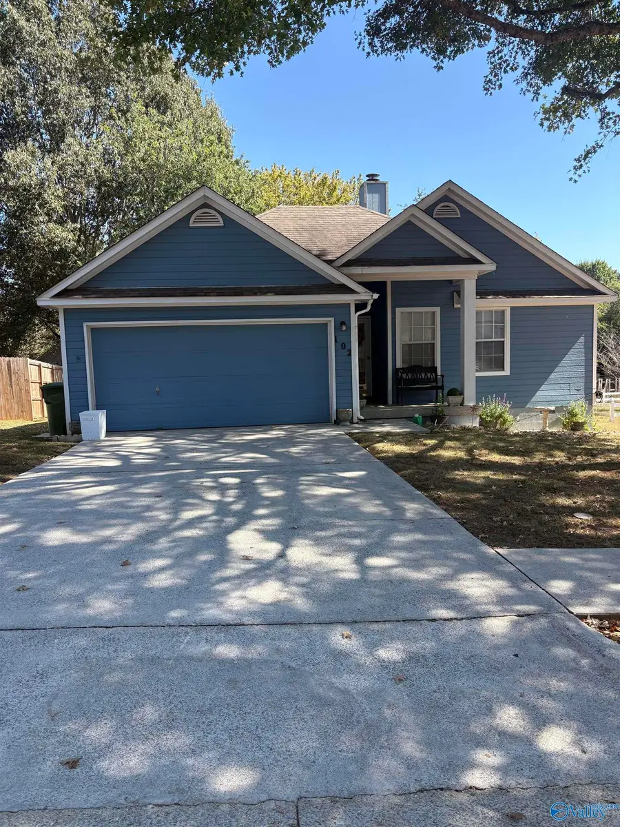 102 River Oaks Drive, Madison, AL 35758 - #2