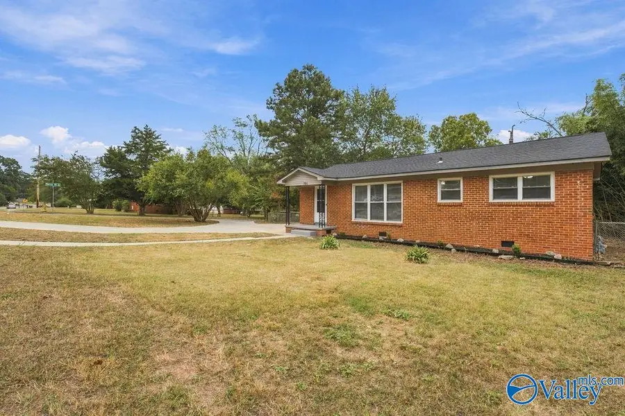 701 Mastin Lake Road Nw, Huntsville, AL 35811 - #3
