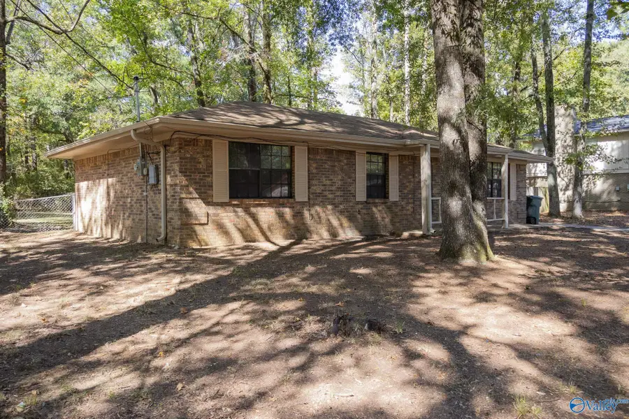 6315 Sandia Boulevard Nw, Huntsville, AL 35810 - #2