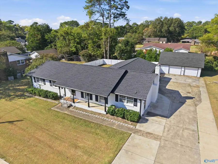 5510 Whitesburg Drive Sw, Huntsville, AL 35802 - #2