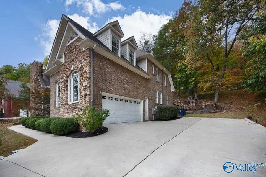 2946 SE Hampton Cove Way, Owens Cross Roads, AL 35763 - #3