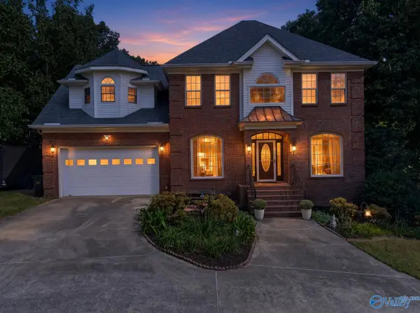 113 Given Cove, LACEYS SPRING, AL 35754