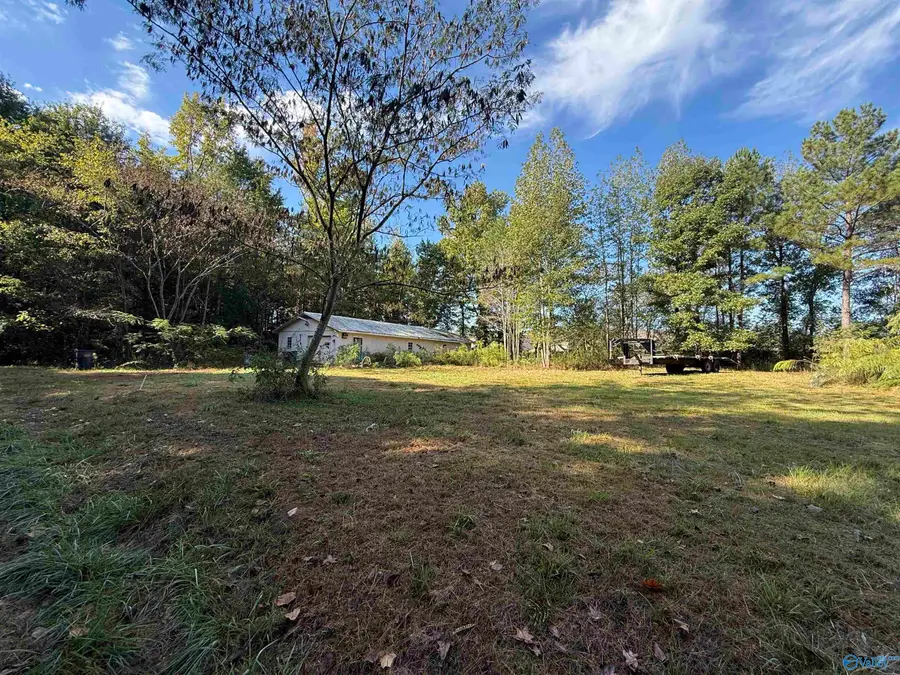 90 May Road, Hartselle, AL 35640 - #3