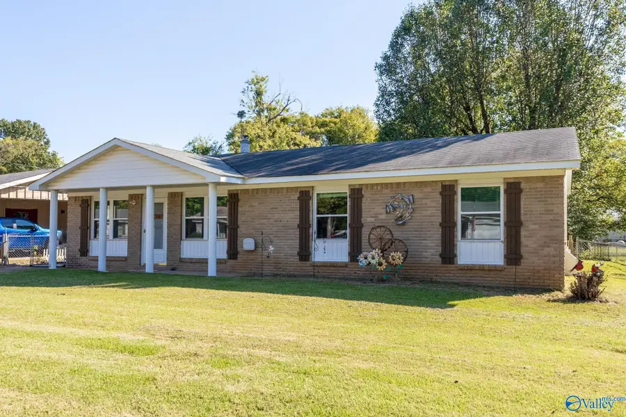 14013 Sandhurst Drive, Huntsville, AL 35803 - #2
