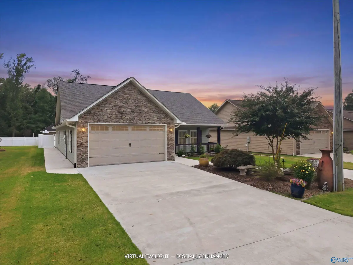 109 Rains Avenue, Boaz, AL 35957 - #1
