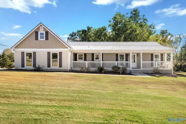 408 Camellia Street Sw, Hartselle, AL 35640