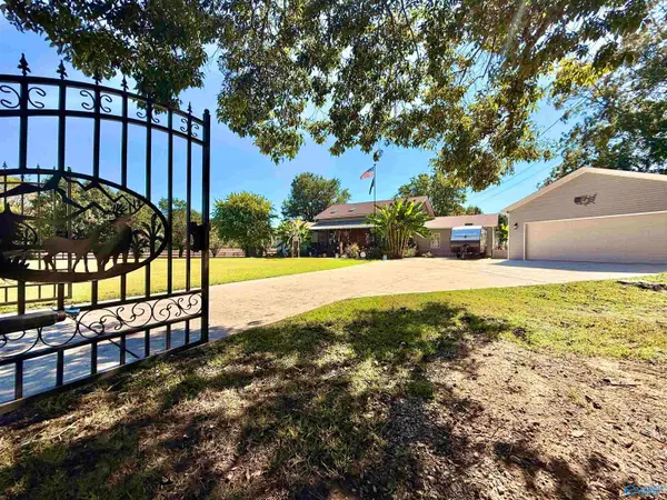 224 Buddy Williamson Road, New Market, AL 35761
