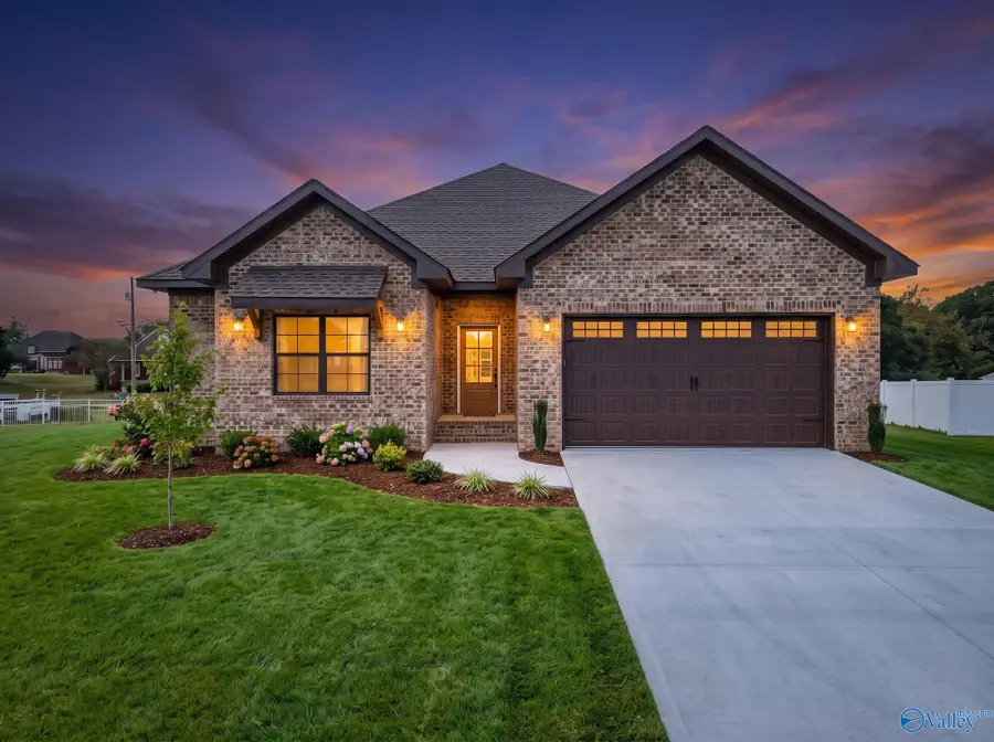 318 Krimson Circle, Albertville, AL 35951 - #3