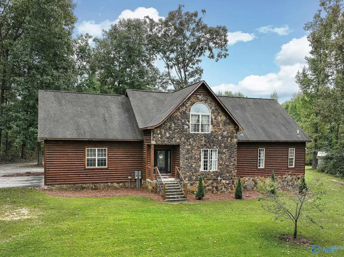 146 Hidden Lakes Drive, Albertville Boaz, AL 35950 - #1