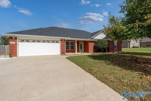 307 Antler Point Drive, New Market, AL 35761