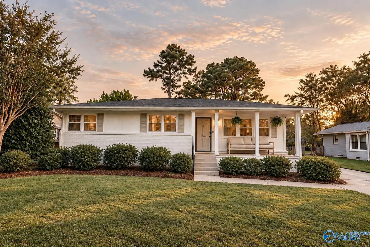 1706 Sun Valley Road Se, Huntsville, AL 35801 - #1