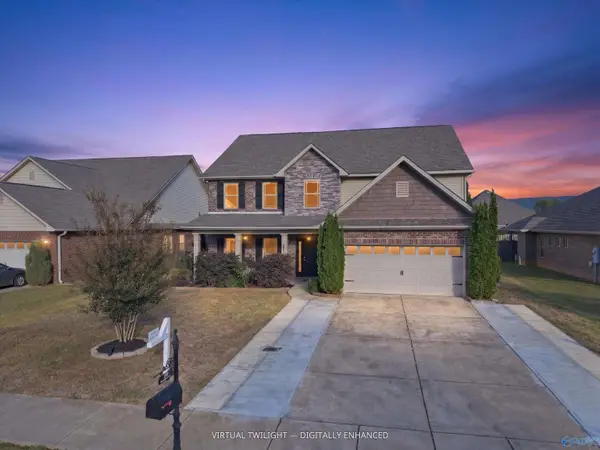 3011 Magnolia Leaf Circle, Owens Cross Roads, AL 35763