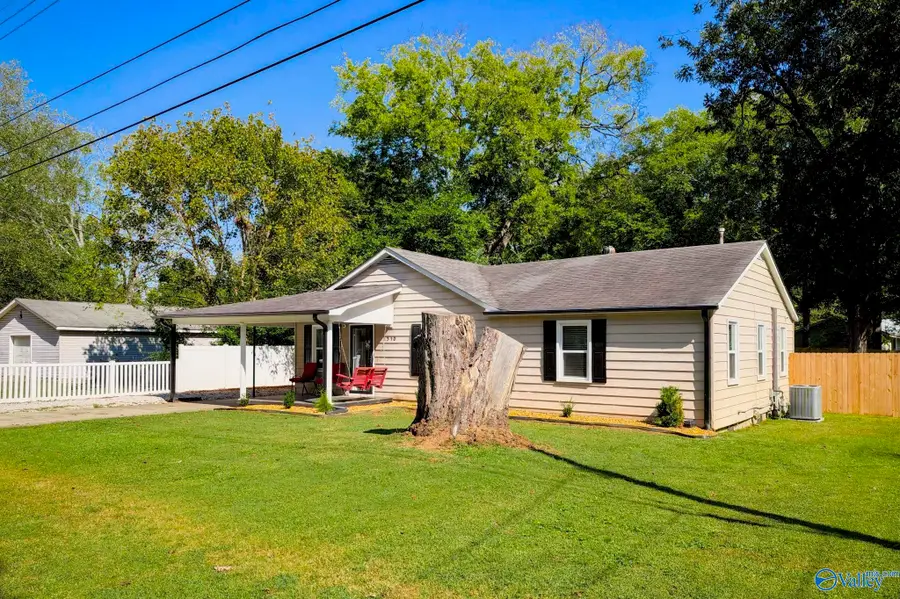 2310 SW State Avenue, Decatur, AL 35601 - #3