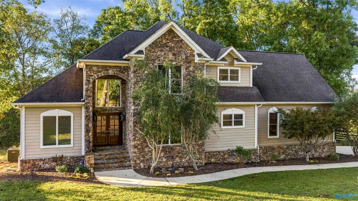 269 County Road 1026, Valley Head, AL 35989 - #1