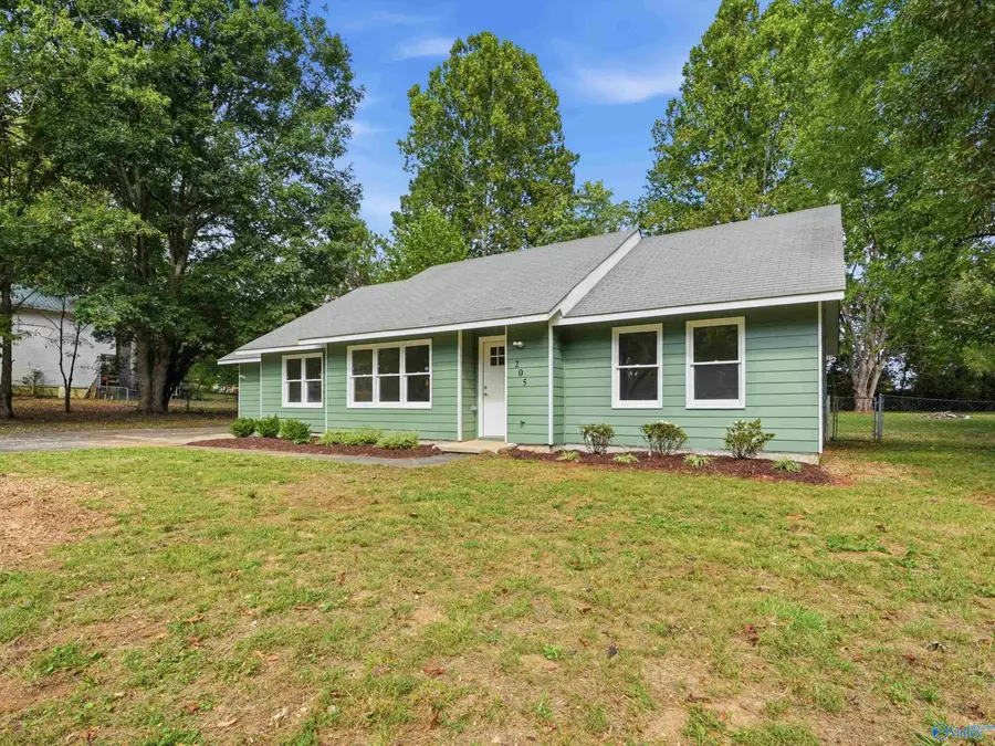 205 Frances Amelia Drive, Huntsville, AL 35811 - #3