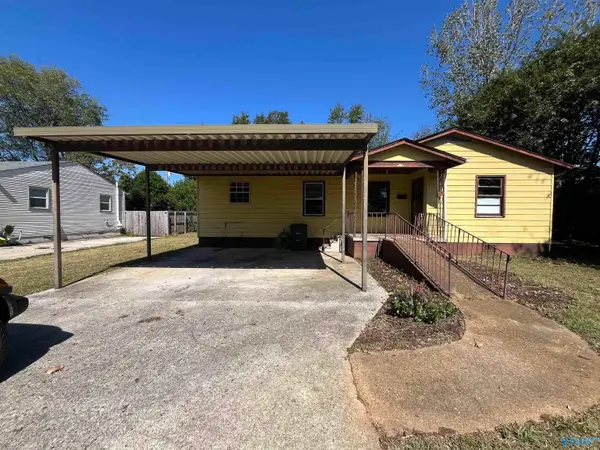 1403 Oakwood Avenue, Huntsville, AL 35811