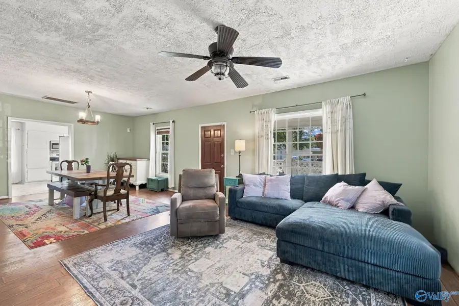 1608 College Street Se, Decatur, AL 35601 - #2