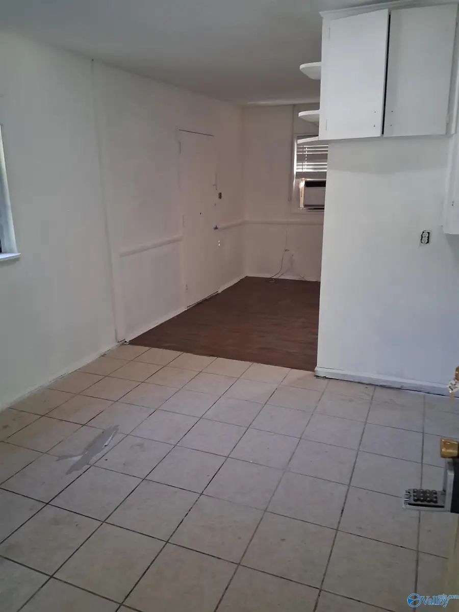 1025 5th Avenue Sw, Decatur, AL 35601 - #2