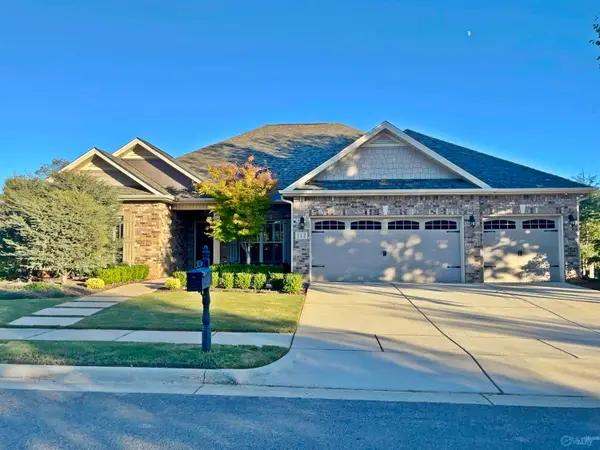 112 Walnut Cove Boulevard, Huntsville, AL 35824